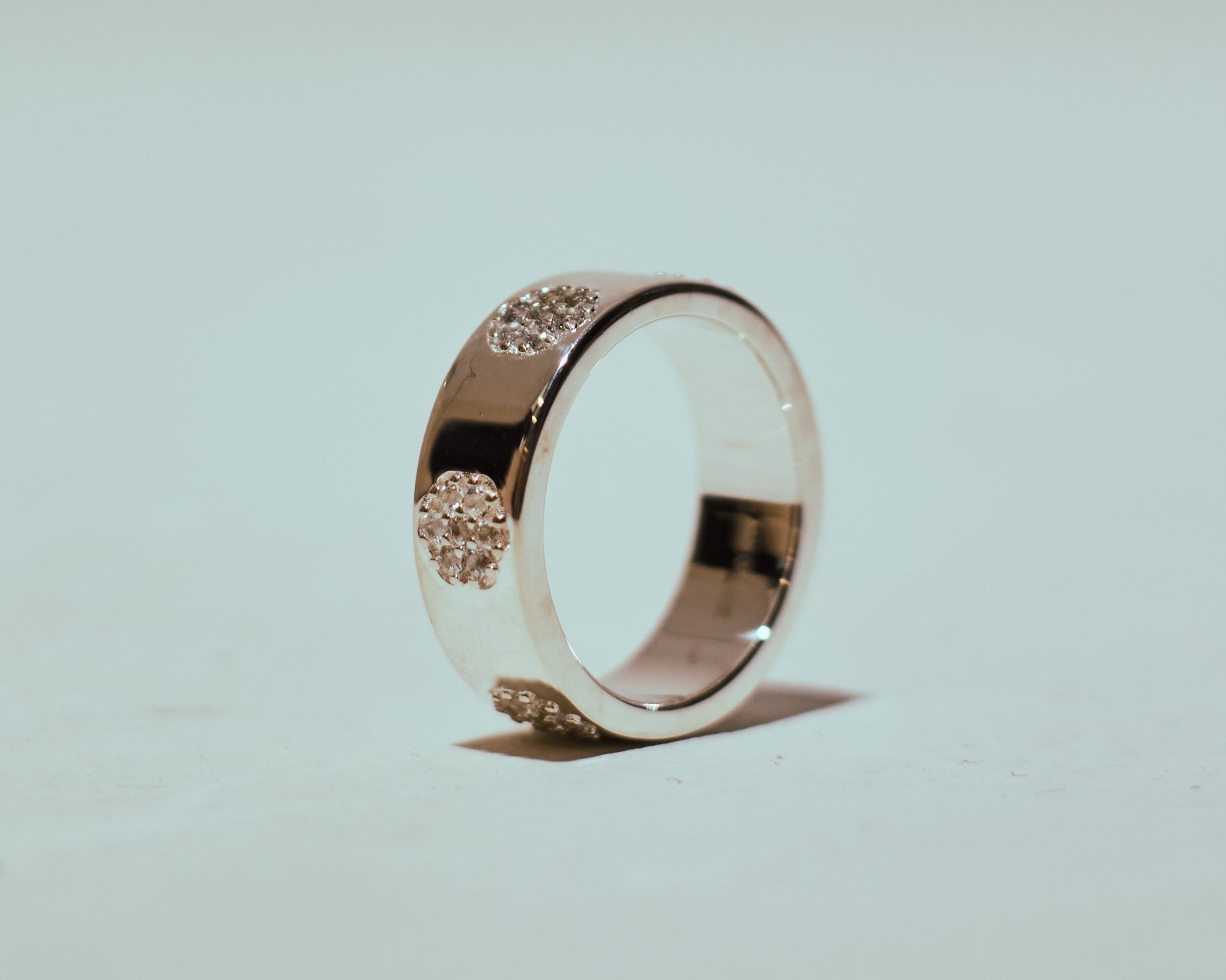 FLORAL RING